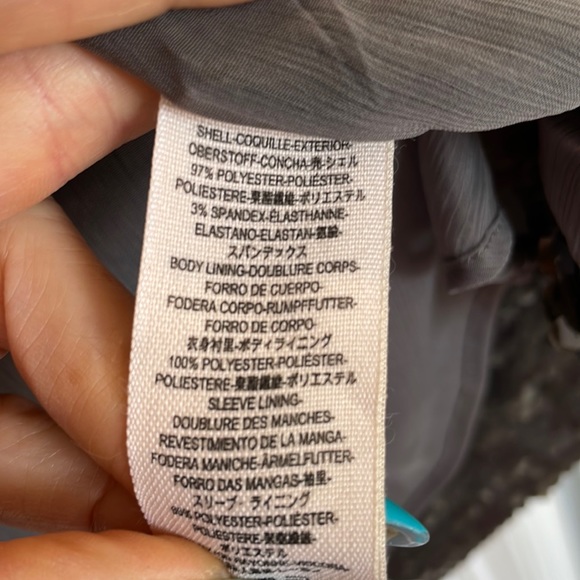 GORGEOUS FREE PEOPLE SILVER SEQUIN JACKET TOP SIZE SMALL SHIMMERY NWT - Picture 17 of 17